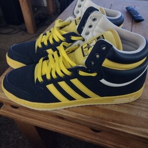 Adidas Men's Navy and Yellow High-Top Sneakers